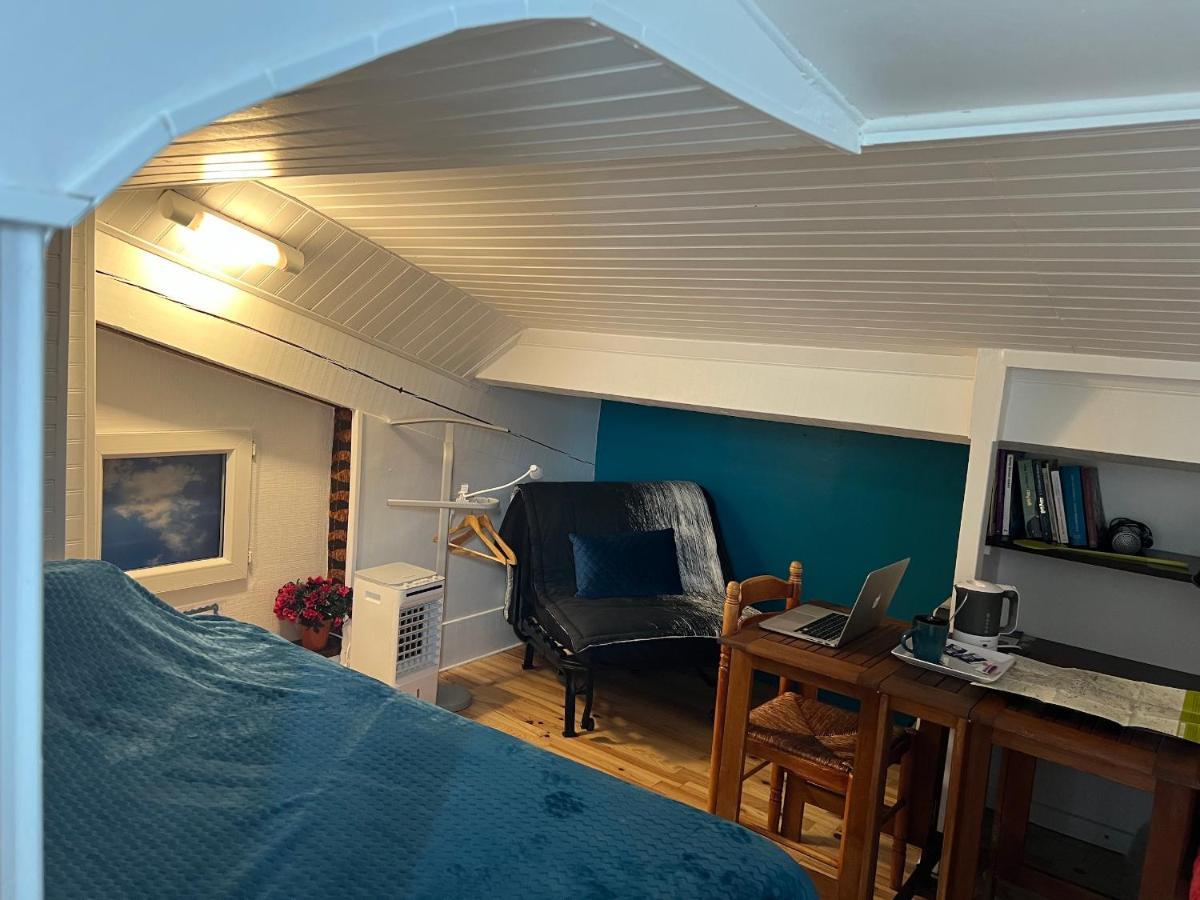 Maison D'Hotes L'Escale Du Loup Blanc Maringes Zewnętrze zdjęcie