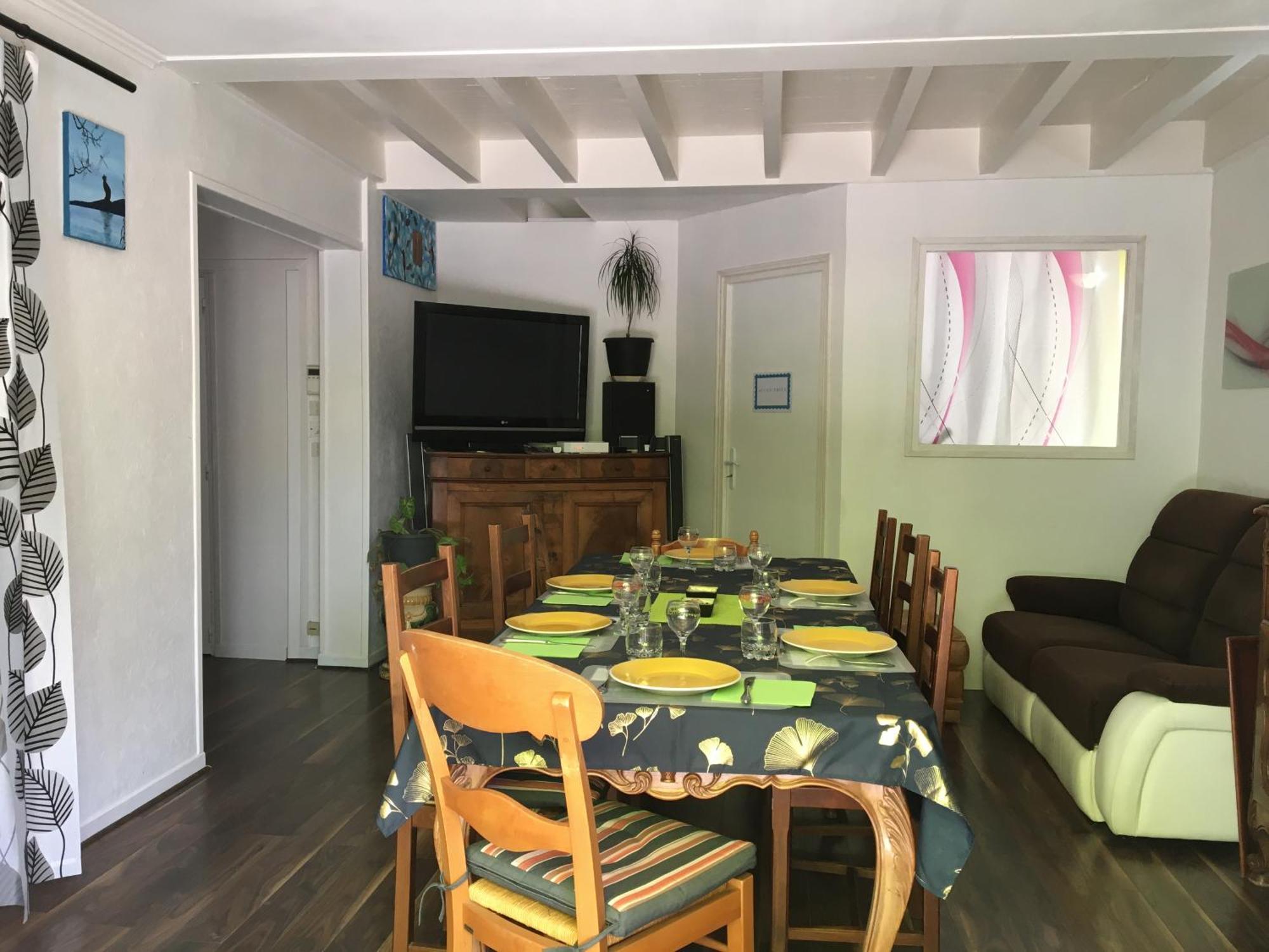 Maison D'Hotes L'Escale Du Loup Blanc Maringes Zewnętrze zdjęcie