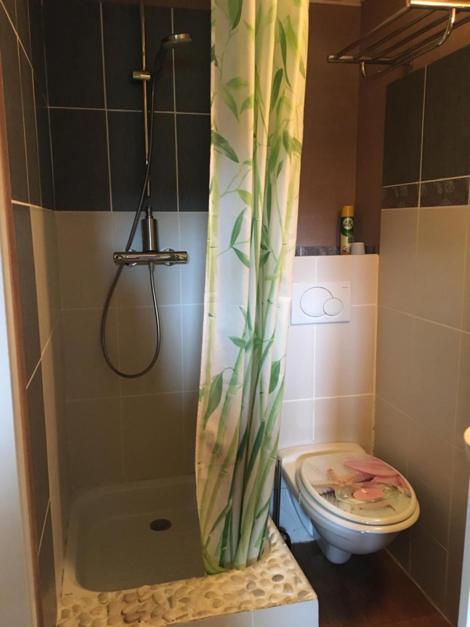 Maison D'Hotes L'Escale Du Loup Blanc Maringes Zewnętrze zdjęcie